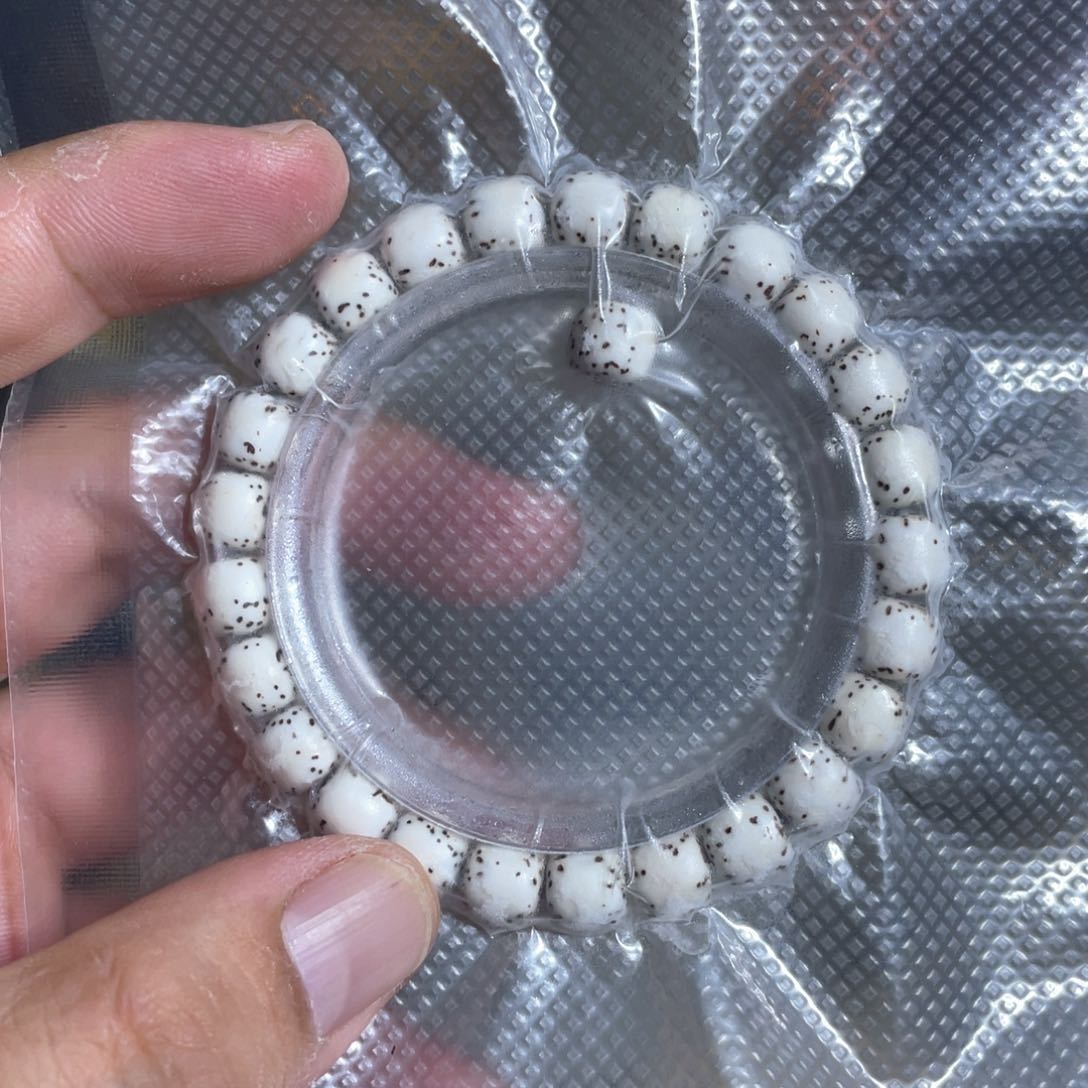 星月菩提吊坠原生态9×8河豚单圈 原白料