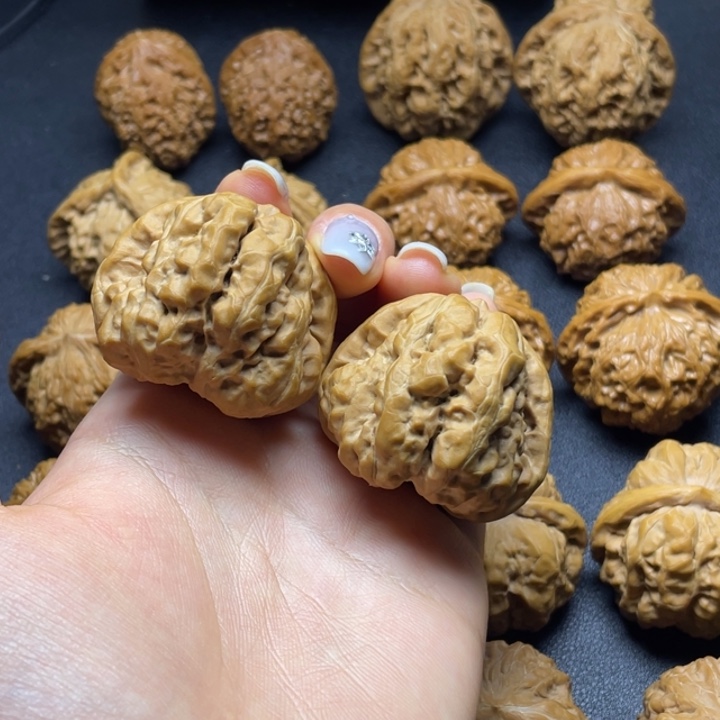 文玩核桃吊坠42全品蛤蟆头