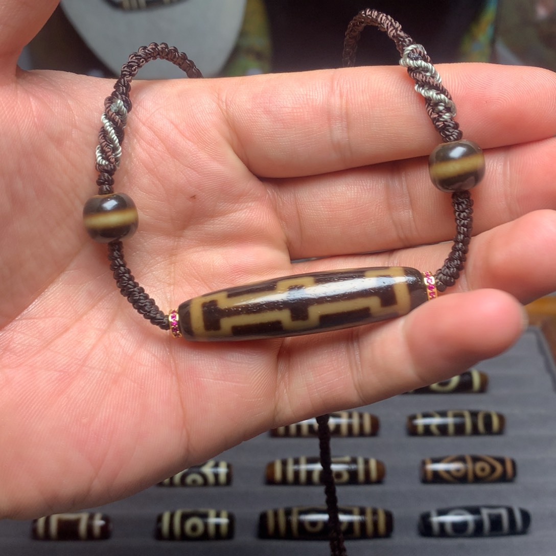 玛瑙/玉髓吊坠(赠链)未镶嵌