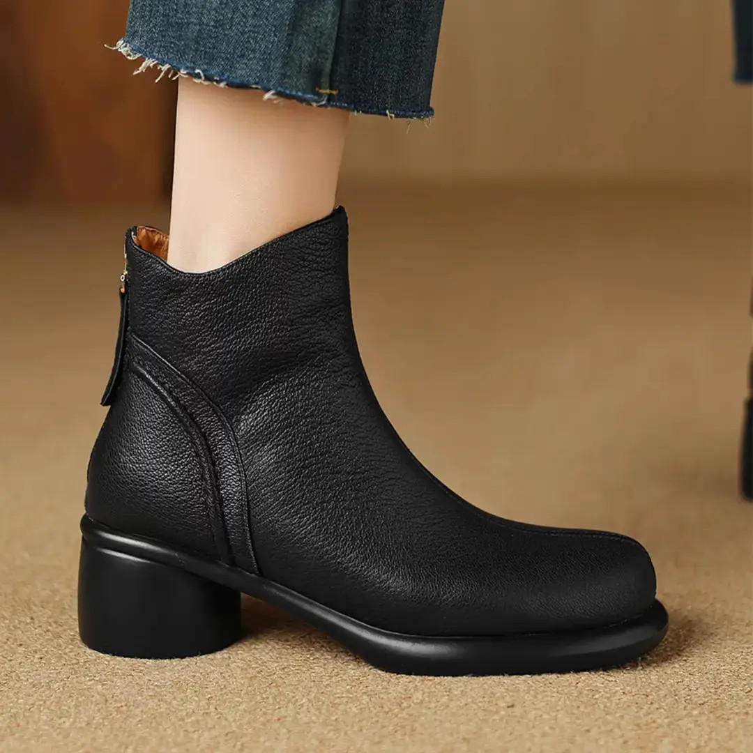 【高品质】切尔西短靴女2025年秋冬新款厚度马丁靴时尚烟筒瘦瘦靴