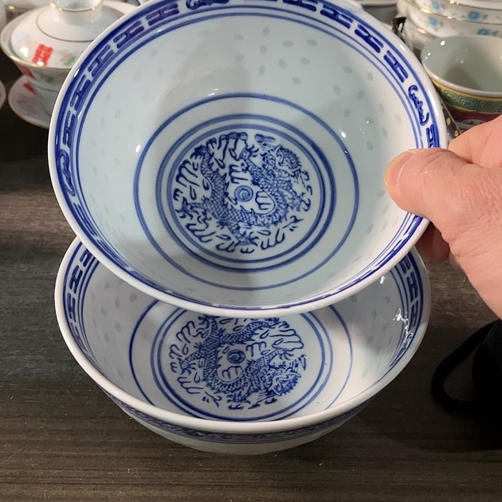 瓷片/////直径15厘米。发2个。