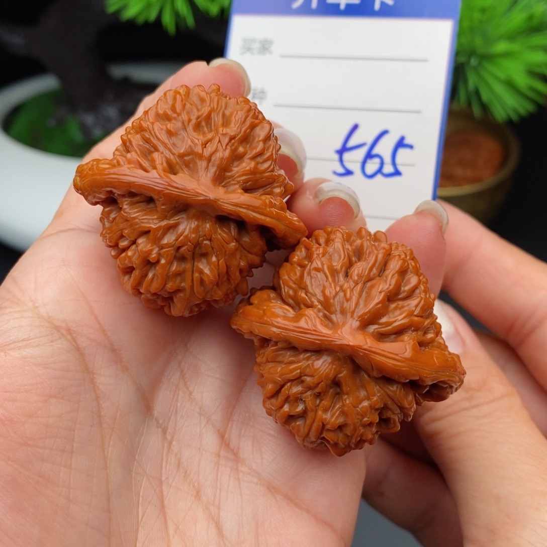 文玩核桃把件40四座楼565