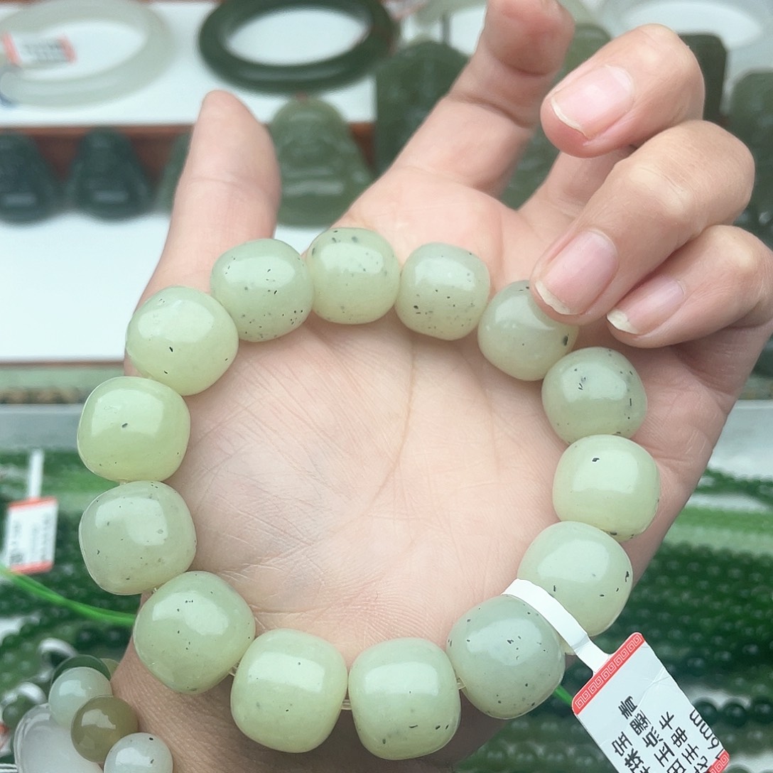 和田玉手串未镶嵌