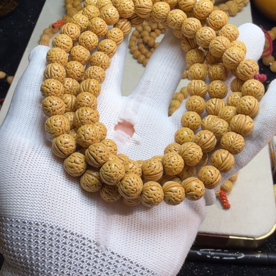 @***@桃核吊坠边10肚10.5高9.5 核欢东北野生桃核