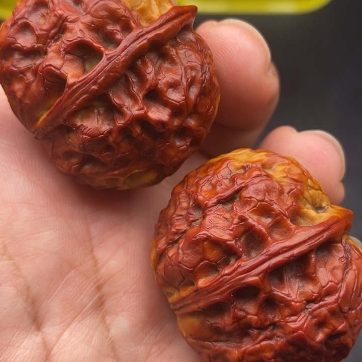 文玩核桃吊坠39 至尊