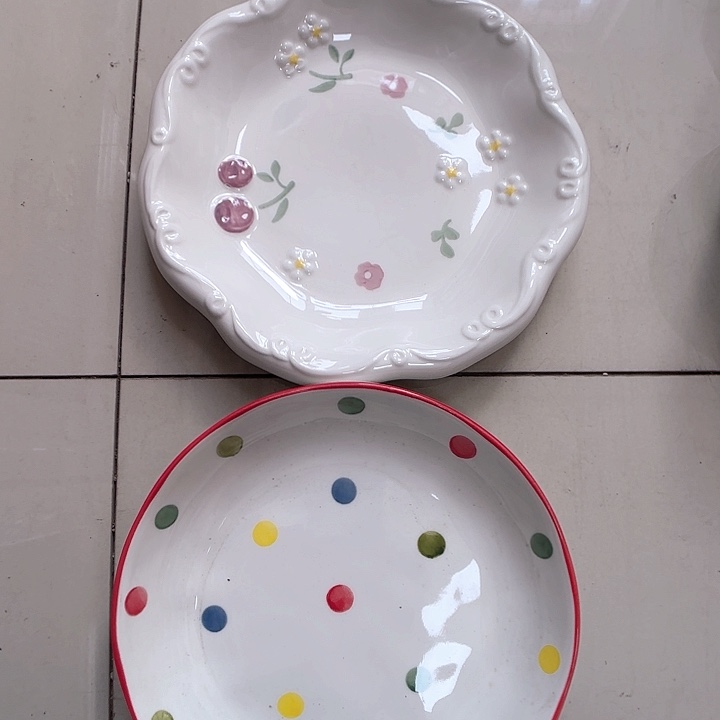 瓷片瑕疵特价陶瓷深盘