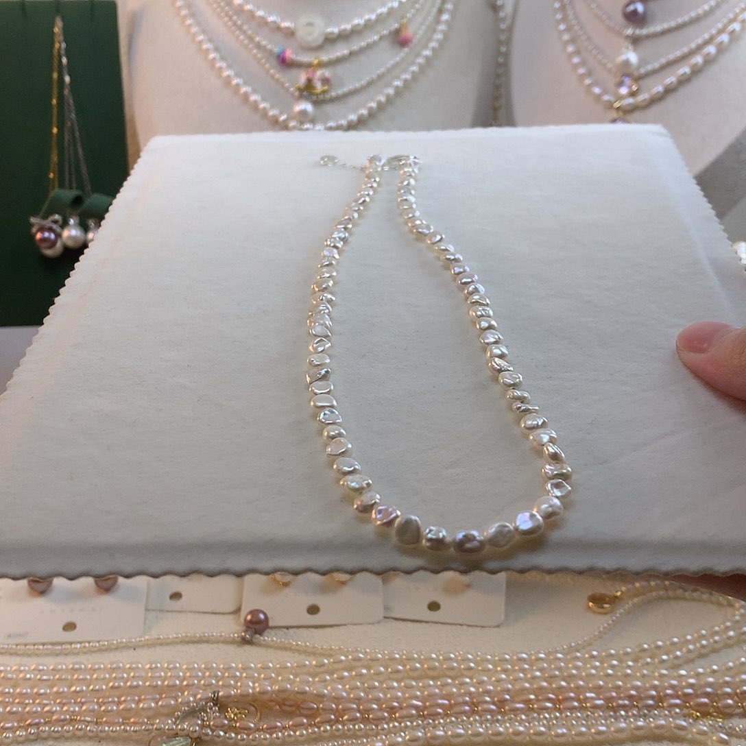 银S925镶嵌淡水珍珠碎银子项链