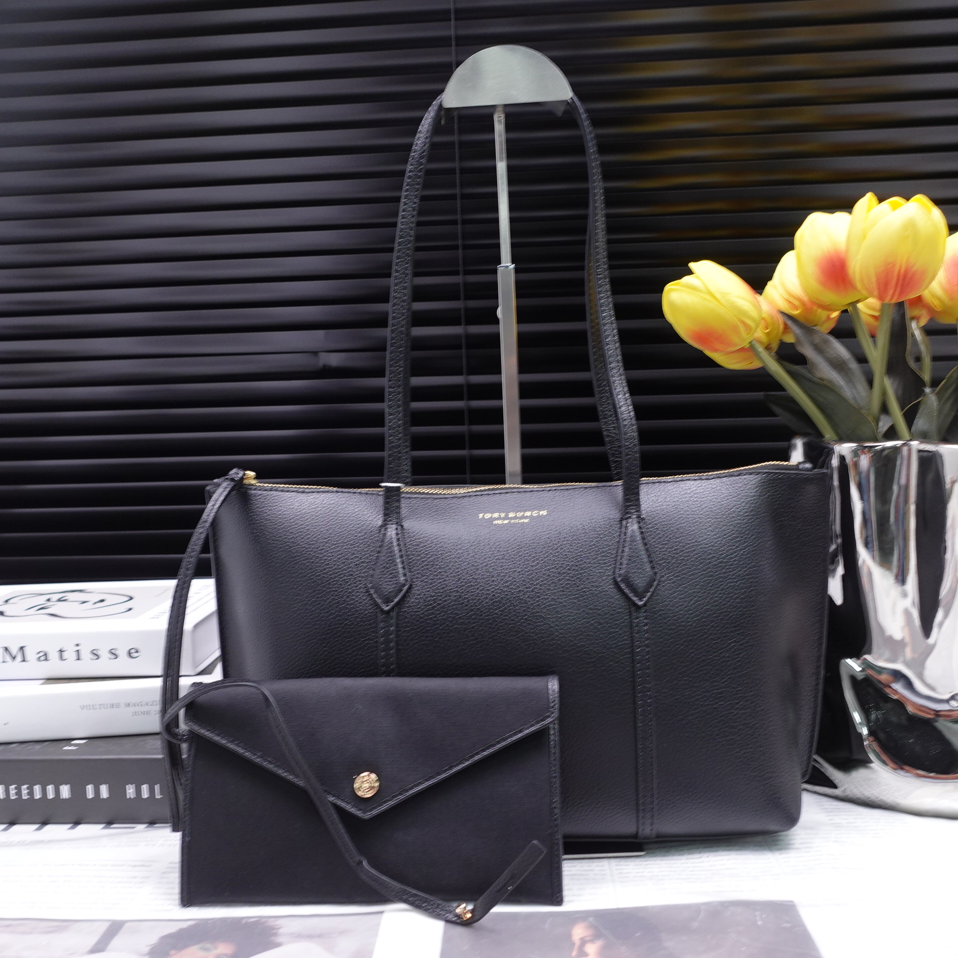 95新 TORY BURCH/汤丽柏琦 单肩包/T_ZY0000  T20300121