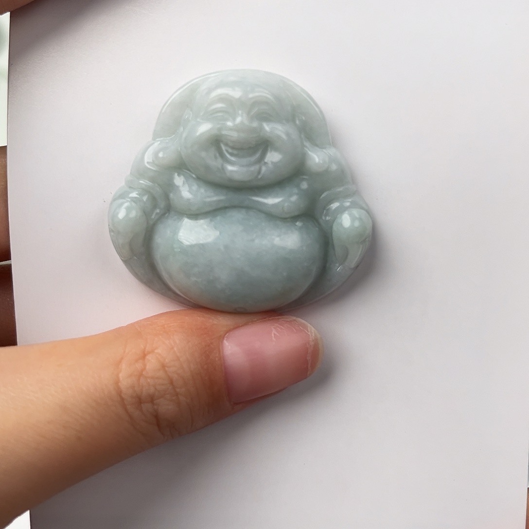 翡翠颈饰未镶嵌佛公