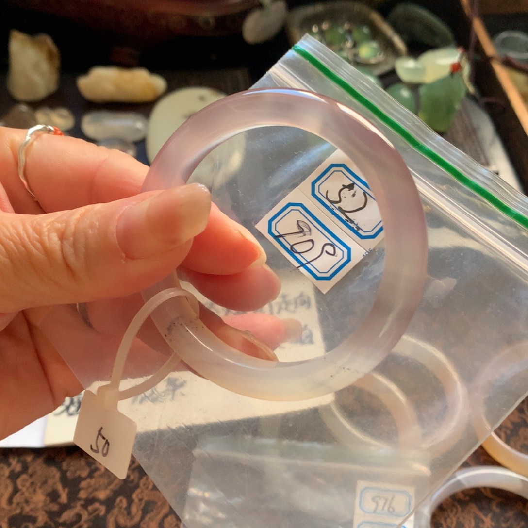 手镯玛瑙/玉髓未镶嵌52