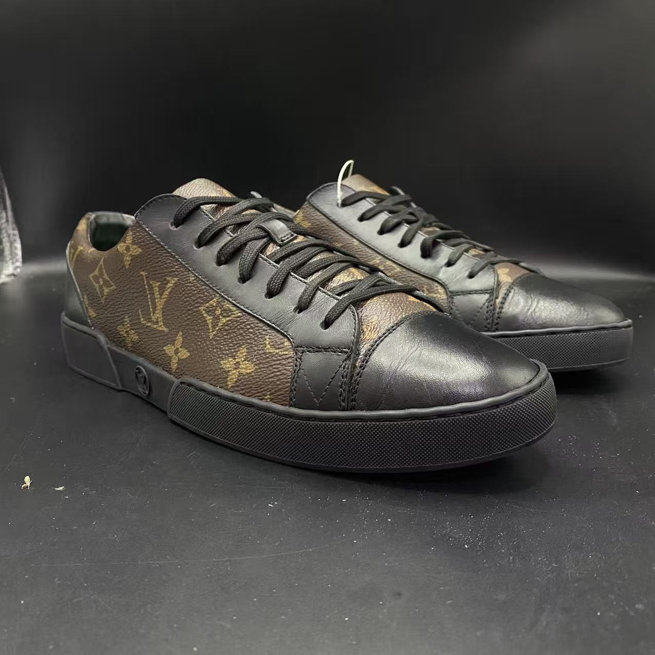 95新 LouisVuitton/路易威登 【AO特惠】41欧码 黑棕老花板鞋uu178