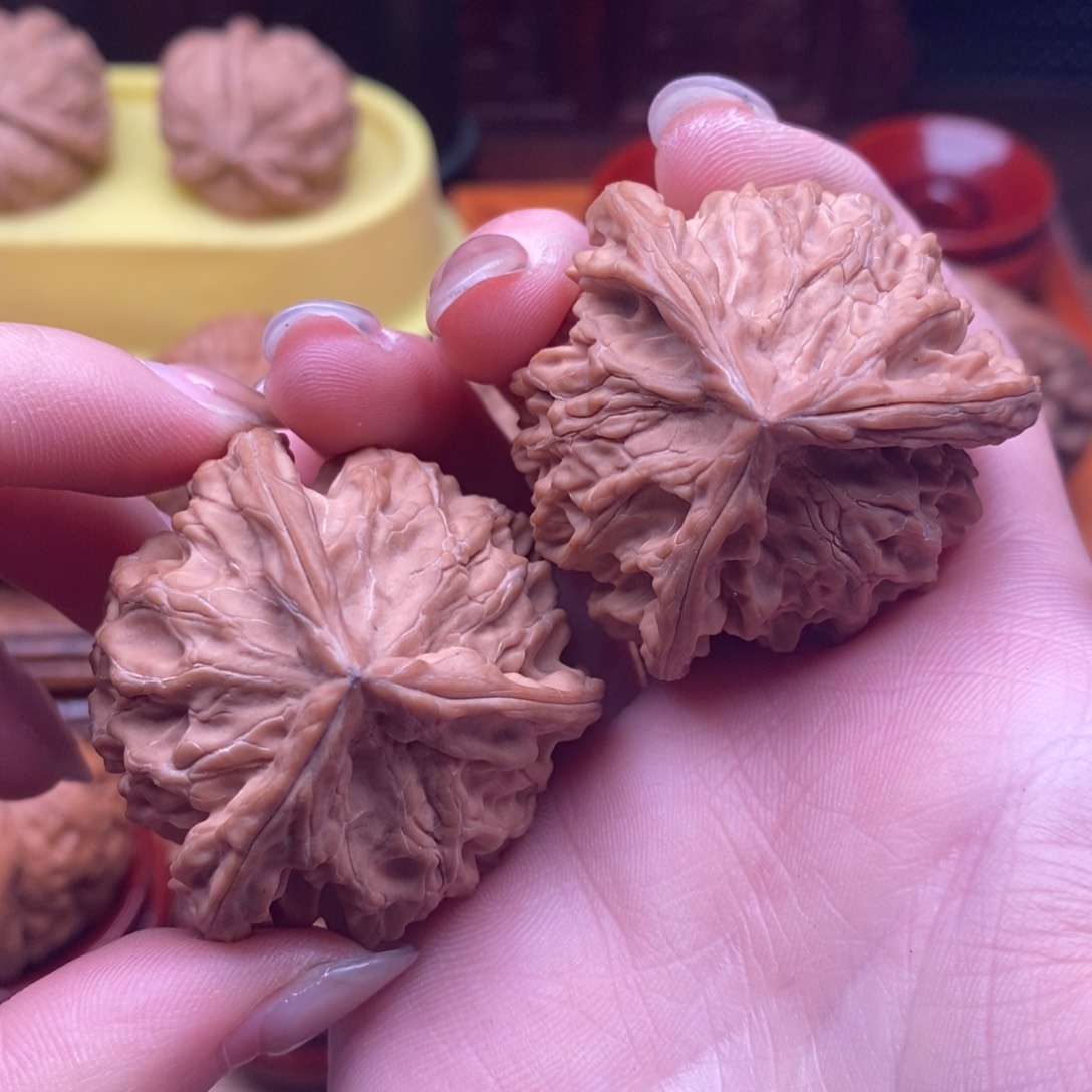 文玩核桃把件秉*40三棱