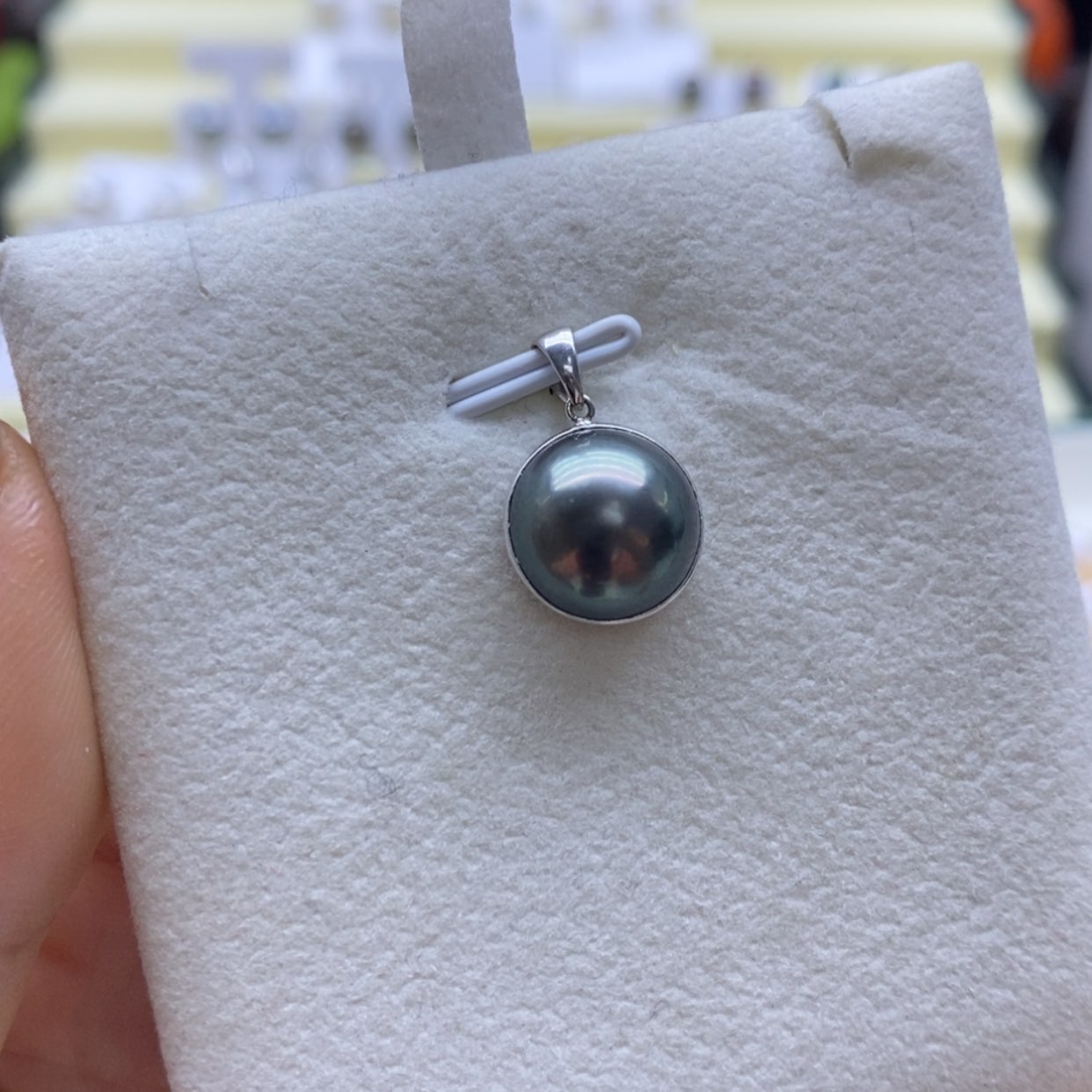 【闪购商品】海水珍珠颈饰18K金镶嵌