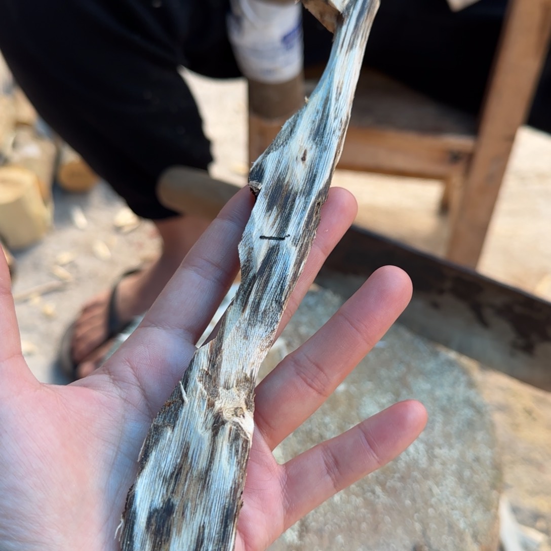 树脂制品1号奇楠原木一个