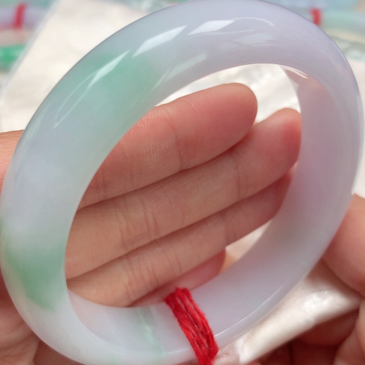 翡翠手镯未镶嵌冰胶粉紫飘花22号