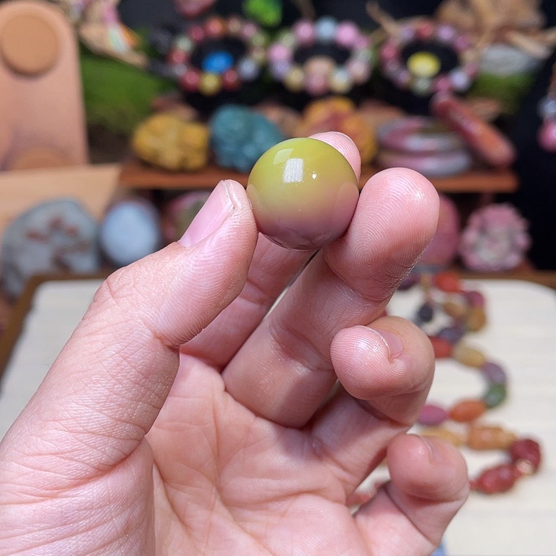 泥***子玛瑙/玉髓未镶嵌手串盐源玛瑙高品西瓜珠