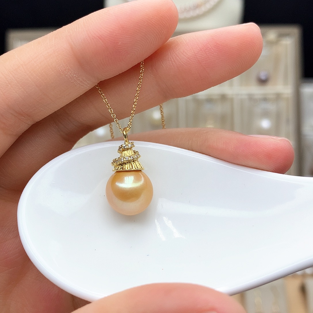 淡水珍珠颈饰合金