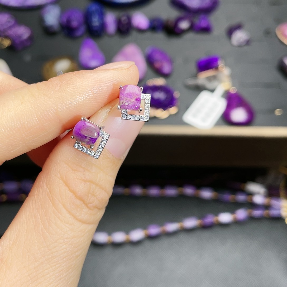 苏纪石（舒俱来）耳钉银S925镶嵌