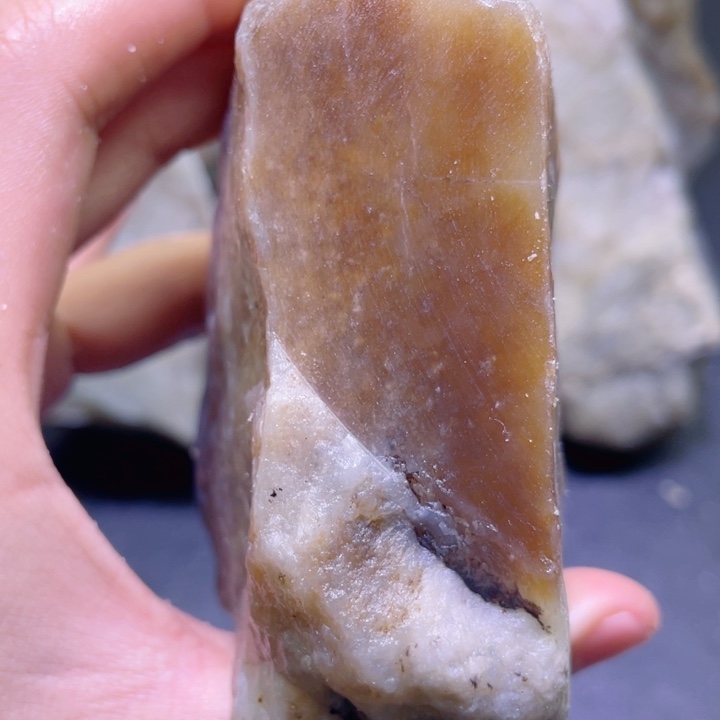 和田玉未镶嵌珠宝半成品