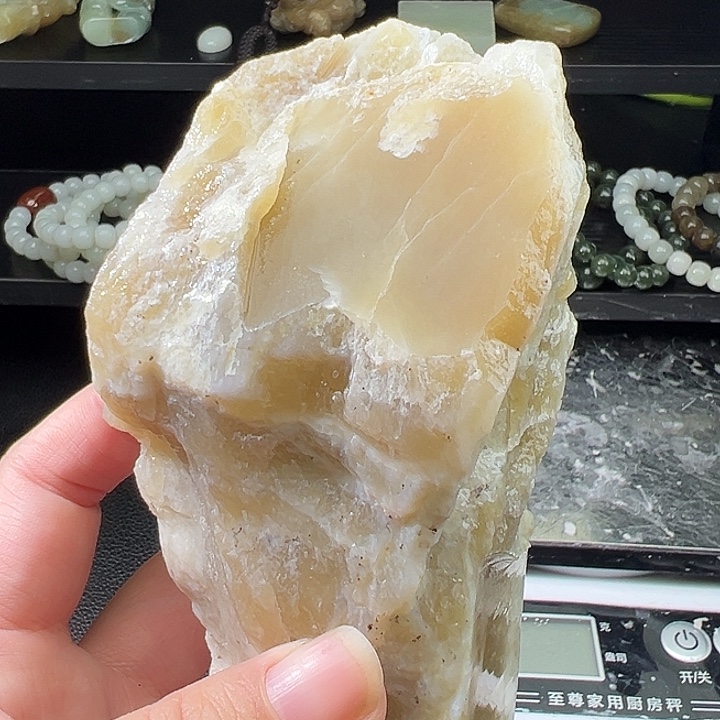 和田玉（糖玉）未镶嵌车挂