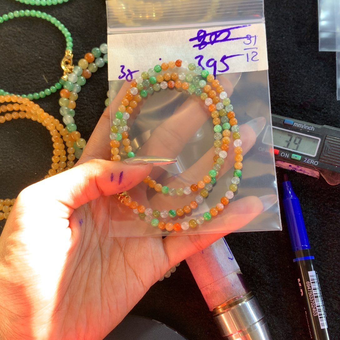 定制翡翠未镶嵌天然缅甸翡翠多样性