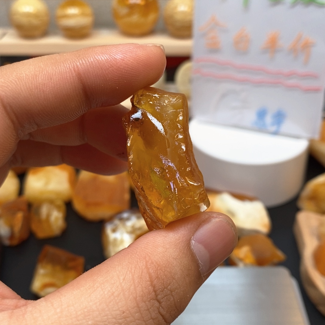 定制琥珀未镶嵌缓*天然蜜蜡原石加工不退不换