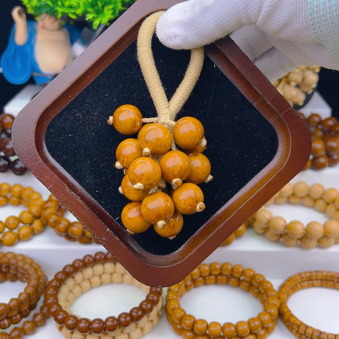 吊坠紫金鼠精品15尺寸手把串小葡萄