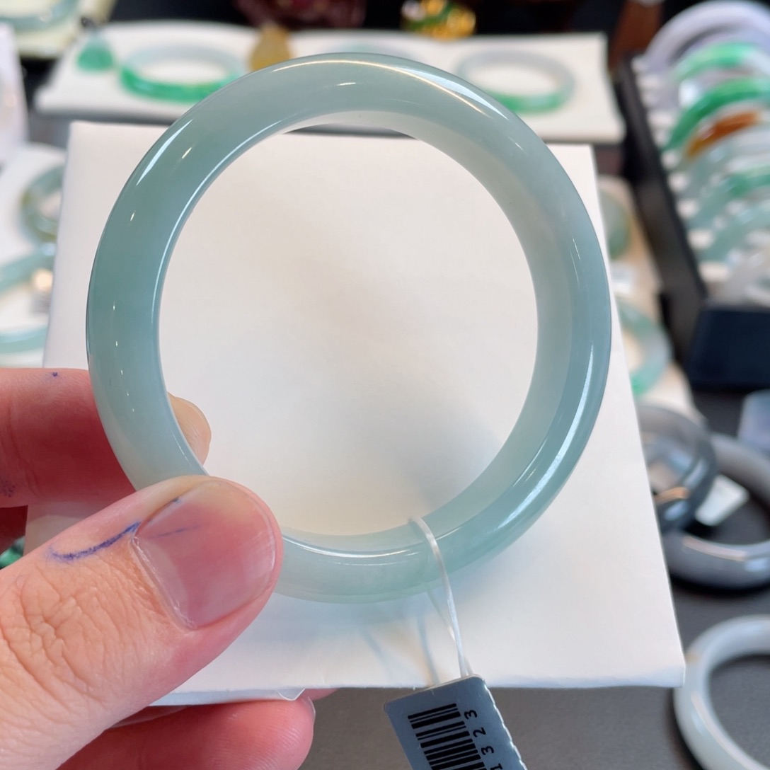 翡翠手镯未镶嵌57正圈