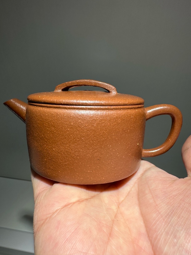本山原矿红降坡半手工（薄胎汉瓦壶）150CC