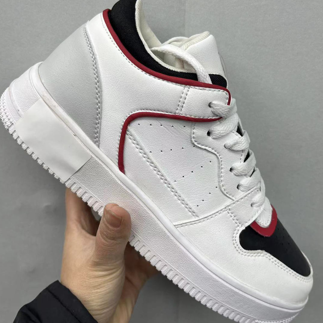 男女休闲运动鞋时尚百搭小白鞋潮流爆款板鞋透气秋季新款