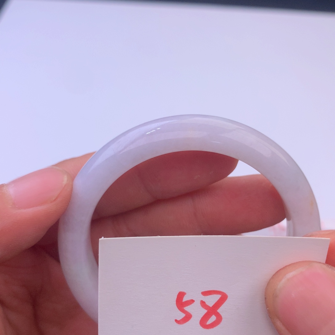 翡翠手镯未镶嵌5588800808080