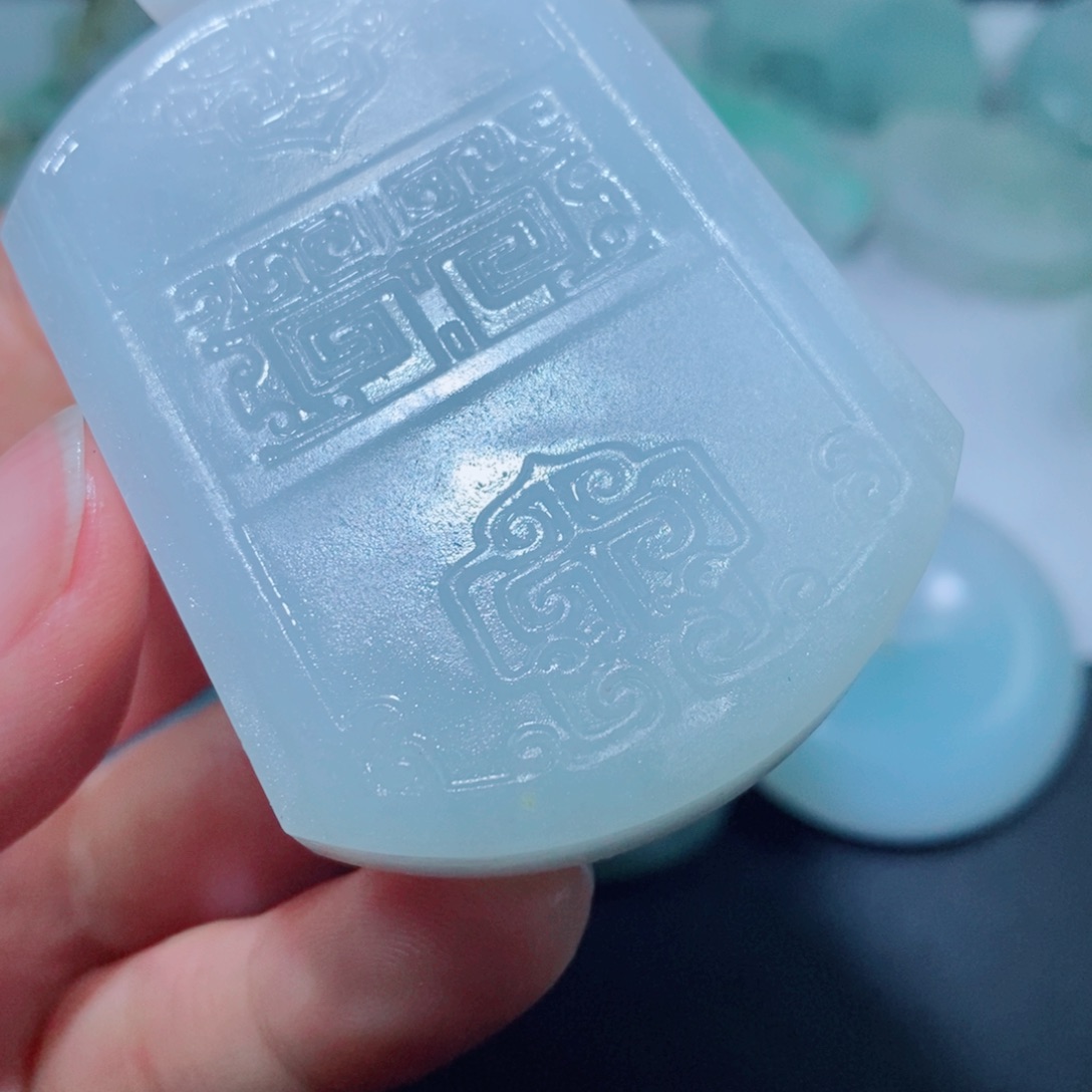 定制翡翠未镶嵌毛货吊坠