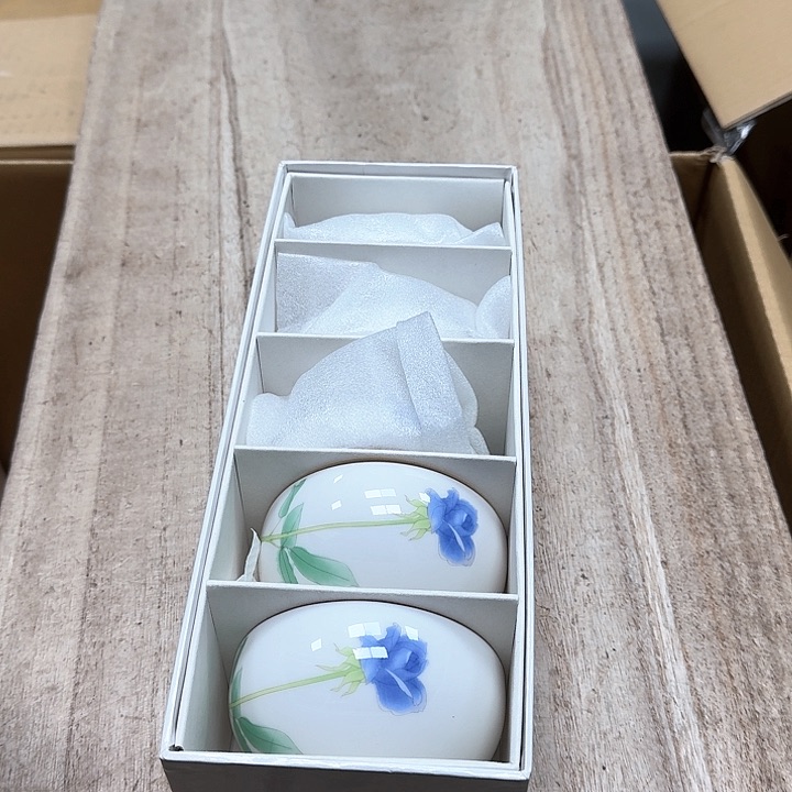 瓷片噗哈哈哈哈哈哈哈哈哈哈我的