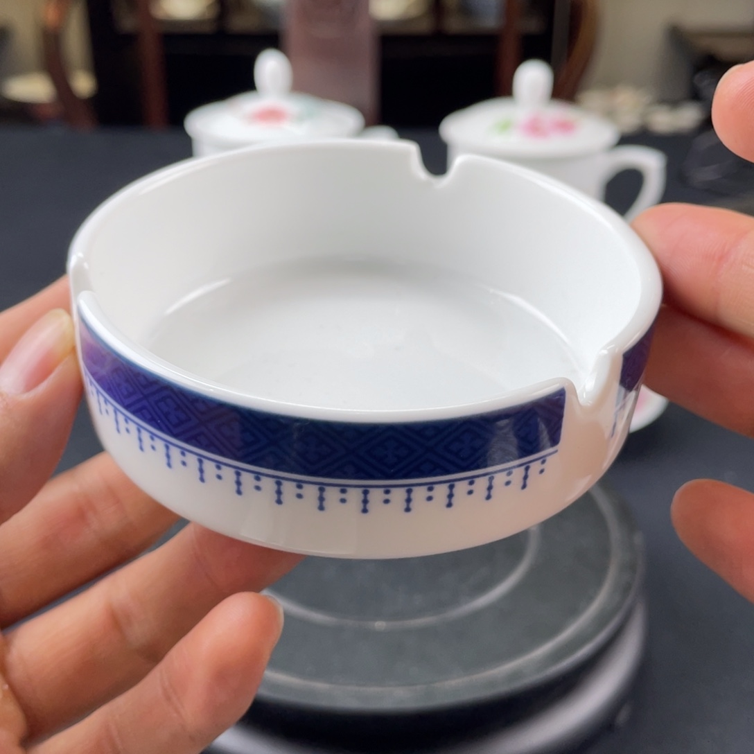 瓷片轻工业陶瓷研究所