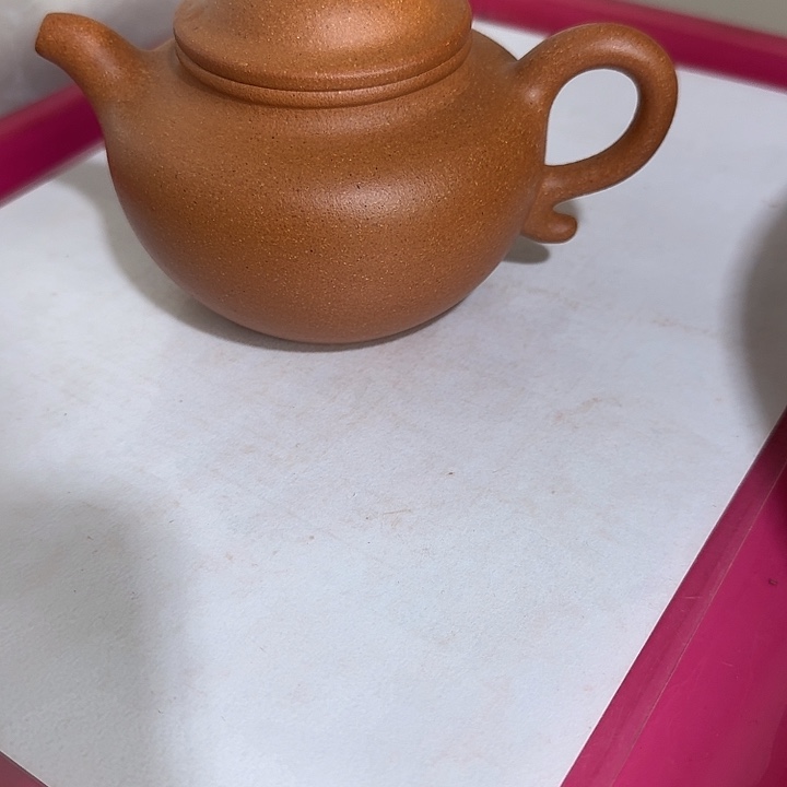 欣***～紫砂茶壶黄金段泥莲子300cc半手