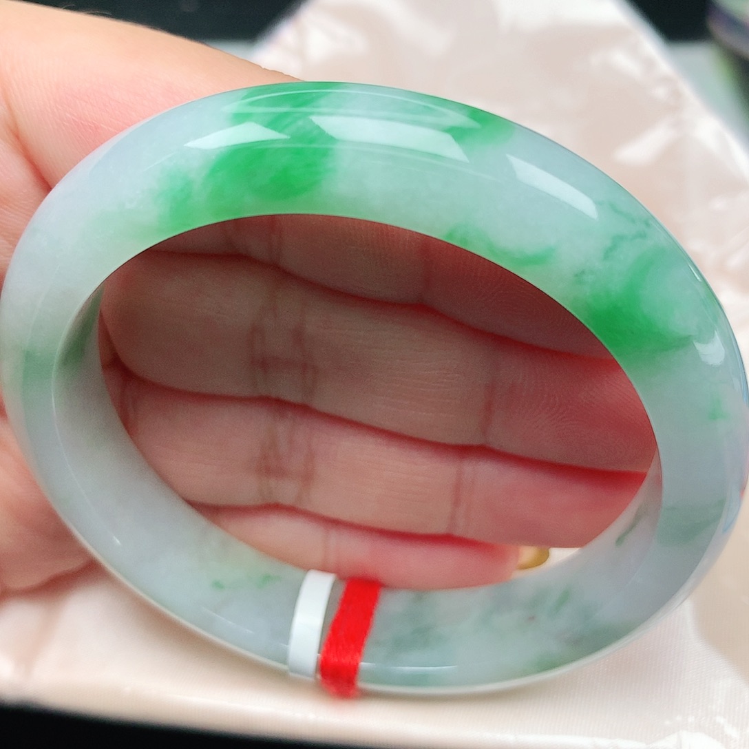 未镶嵌手镯翡翠7白底青阳绿