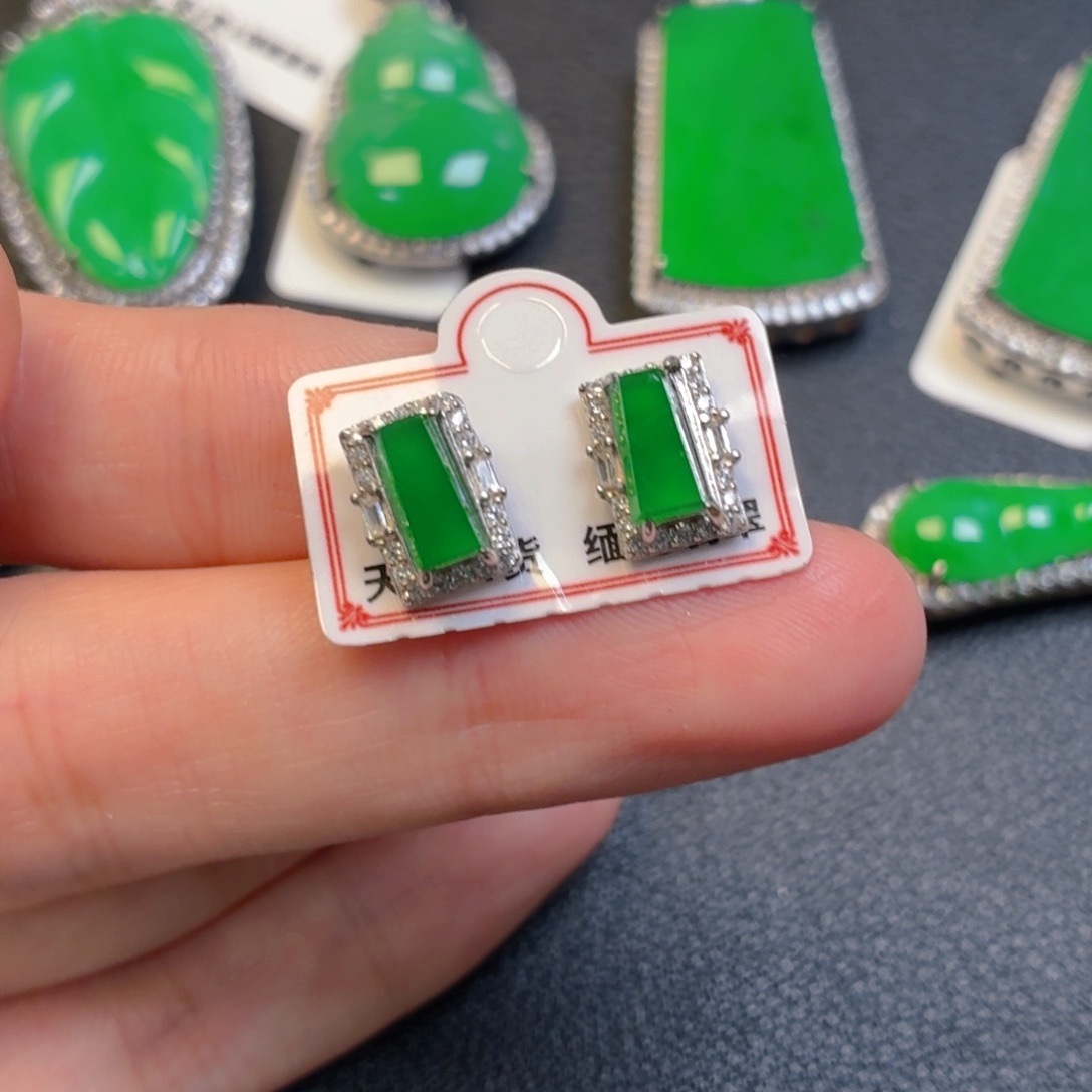 翡翠银S925镶嵌吊坠(不含链)耳钉