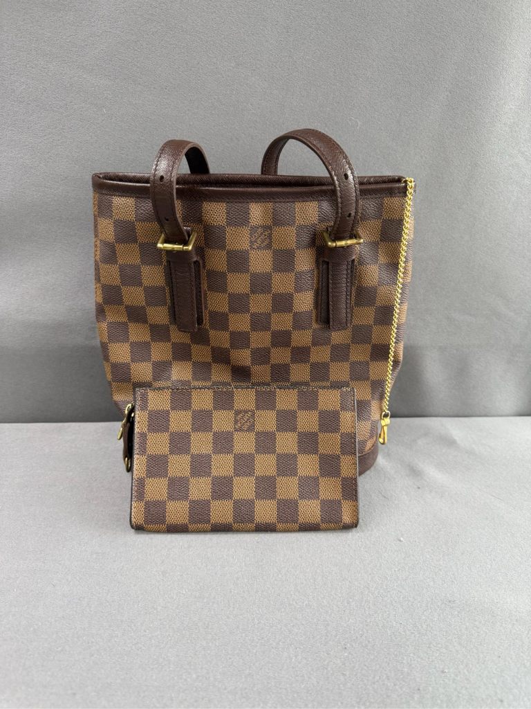95新 LV 拾锦奢品棕棋盘格水桶手提包