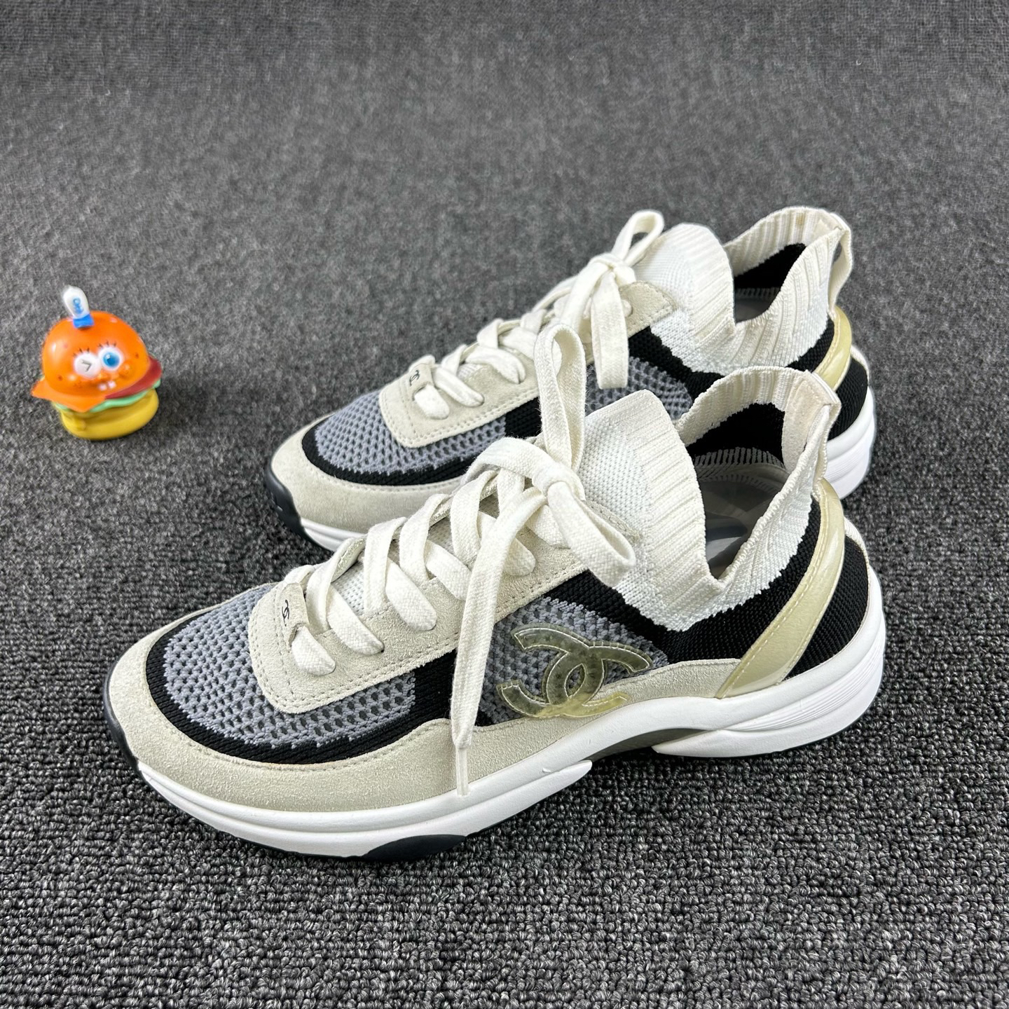 95新 Chanel/香奈儿 针织运动鞋37码 HB4312 公价6.1k