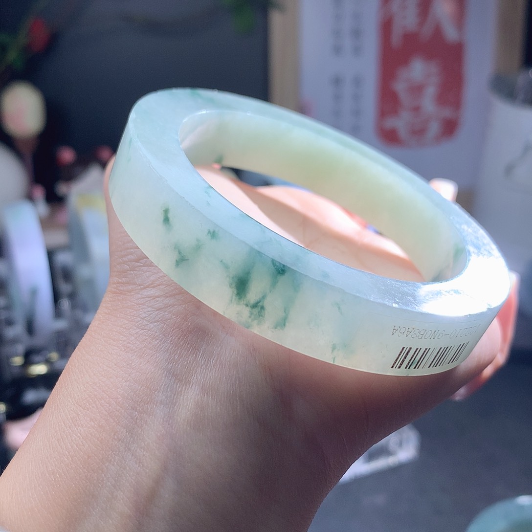 定制翡翠手镯未镶嵌