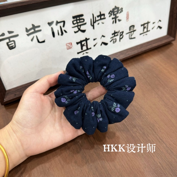 HKK原创小众蓝紫碎花褶皱发圈