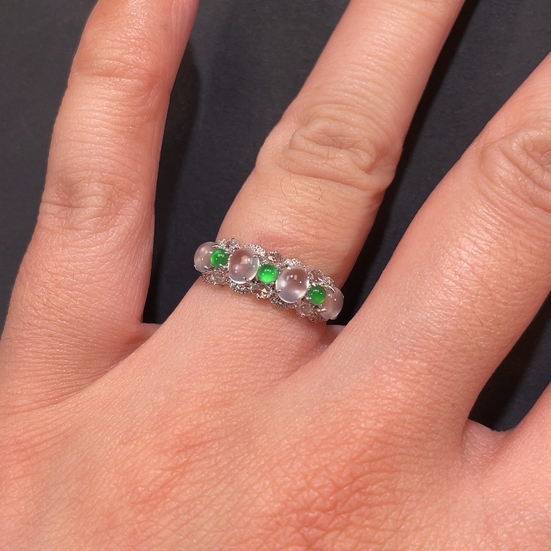 好***连翡翠18K金镶嵌戒指南非钻