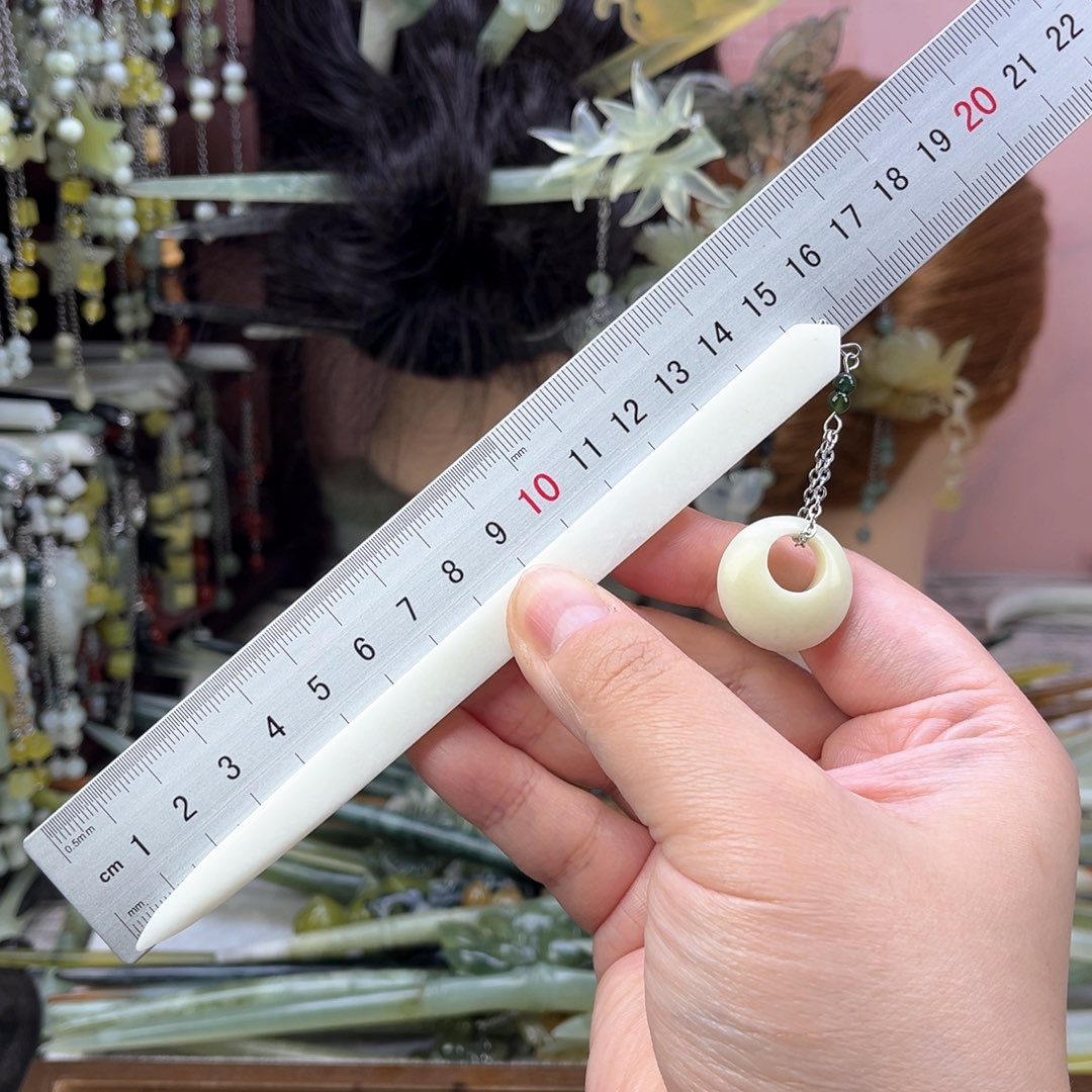 蛇纹石玉发饰未镶嵌默认微瑕岫玉发簪