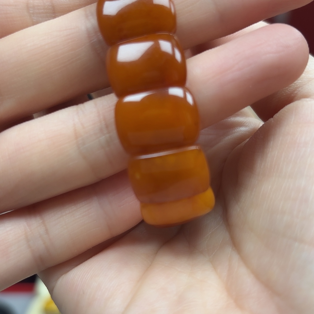 琥珀裸石未镶嵌2手牌