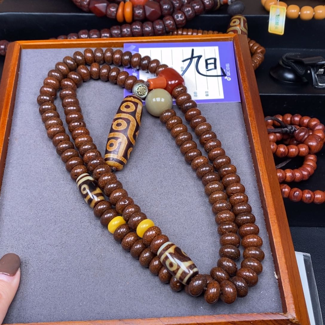 星月菩提吊坠锃****生星月