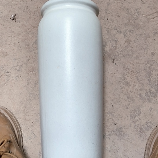 紫砂花盆口16高度45白色瑕疵
