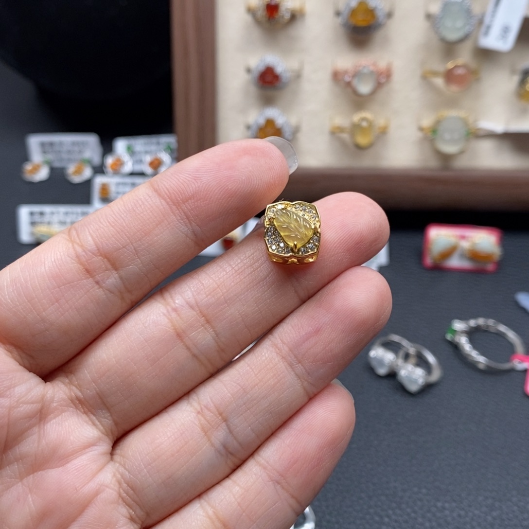 2***.翡翠银S925镶嵌戒指