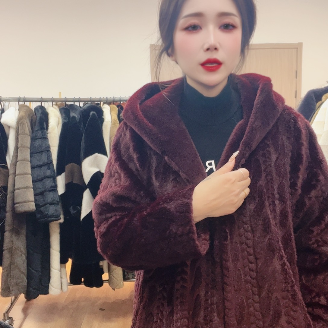 11号皮毛一体外套