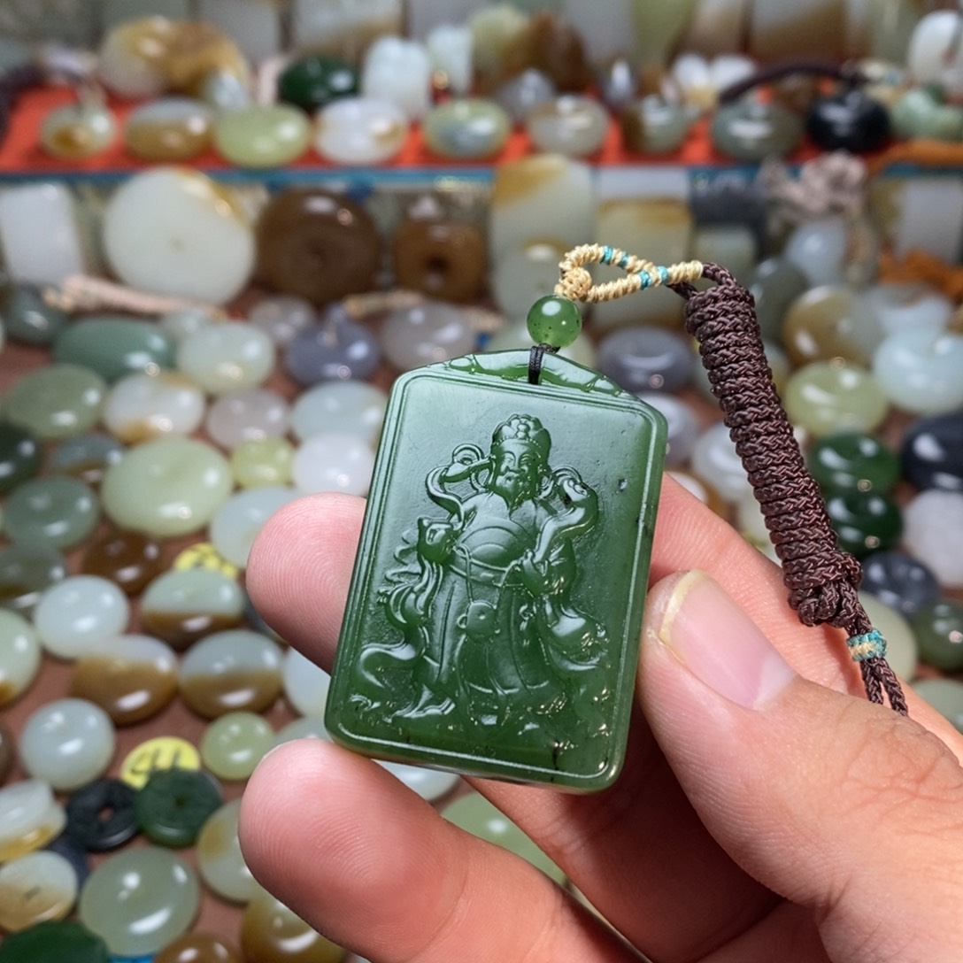 和田玉未镶嵌吊坠(不含链)