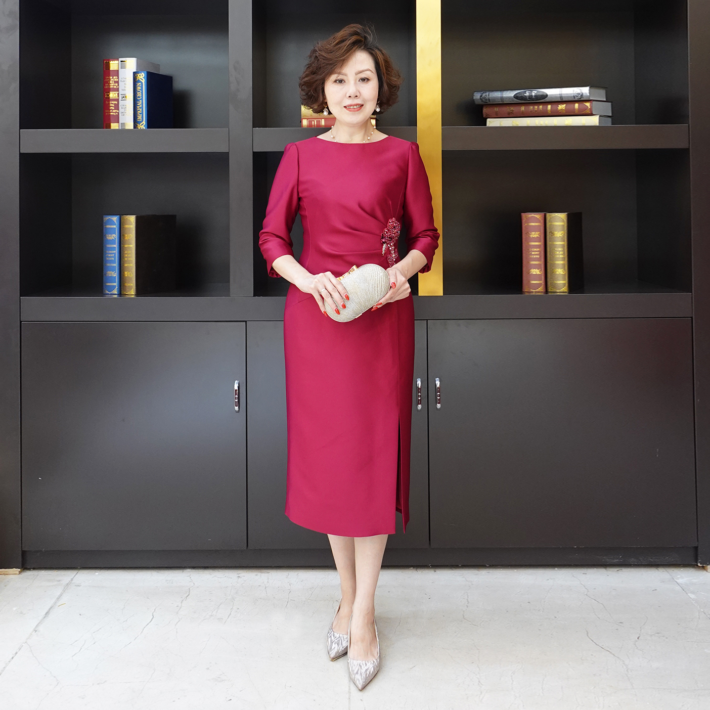 YINGDAK/应大石榴红七分袖气质婚宴连衣裙场合装显瘦喜婆婆喜妈妈